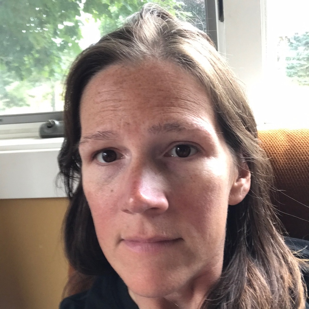 Meet your Posher, Joy